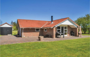Gorgeous Home In Oksbøl With Kitchen